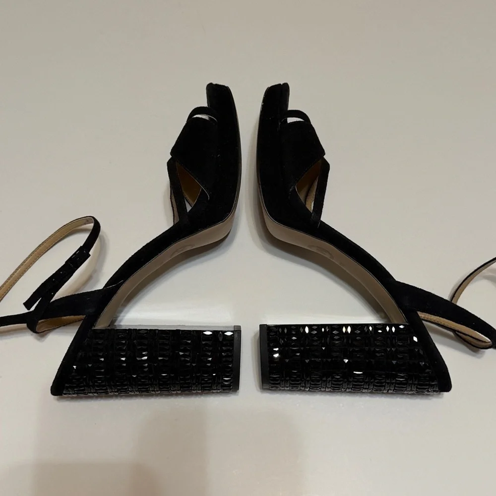Michael Michael Kors embelished block heel Sandals, black suede leather, sz 8.5